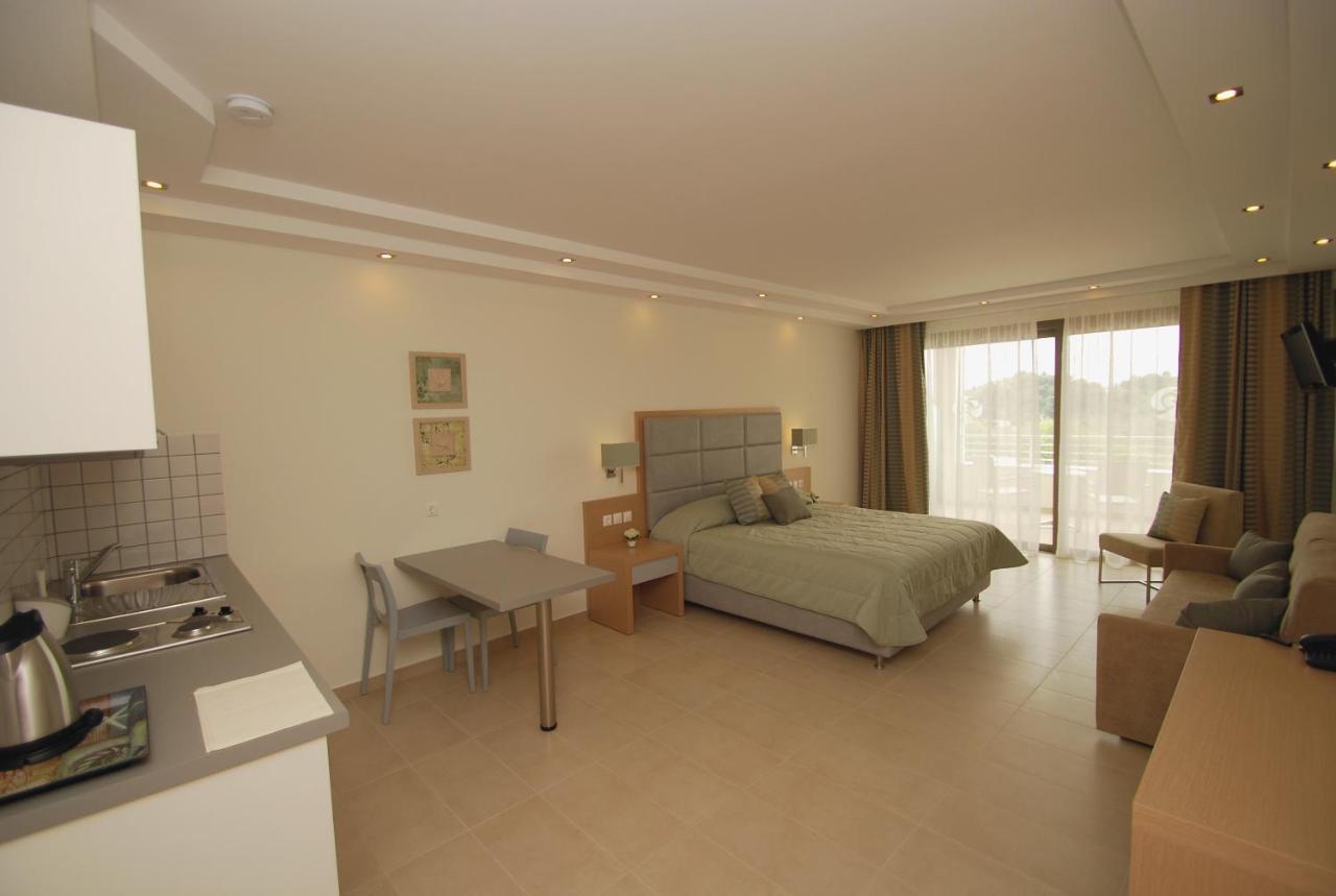 טרולוס Skiathos Premier חדר תמונה